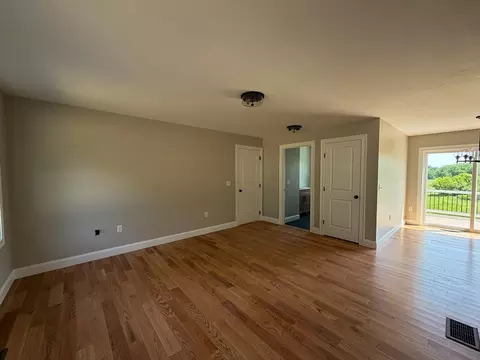 555 Neck Rd, Lancaster, MA 01523 photo 5