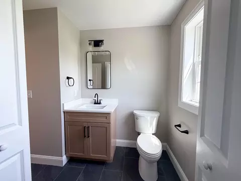 555 Neck Rd, Lancaster, MA 01523 photo 11
