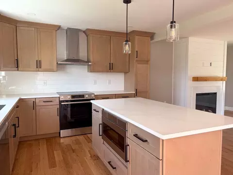 555 Neck Rd, Lancaster, MA 01523 photo 7