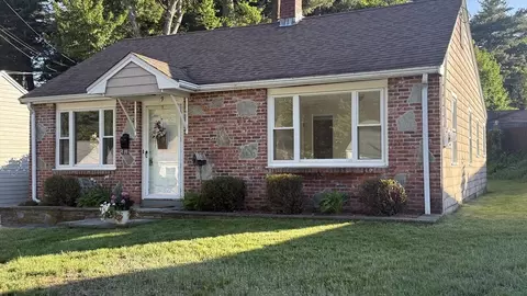 9 Anderson Rd, Framingham, MA 01701