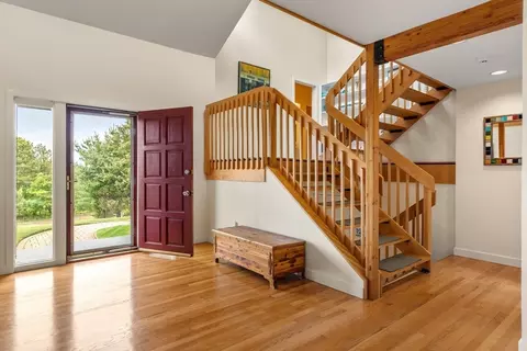 Entry Way - 8 Schooner Rdg, Gloucester, MA 01930 photo 4 of 4