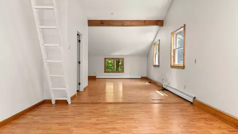 Living - 6 Upper Liberty St, Plainfield, MA 01070 photo 4 of 5