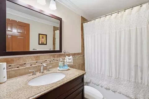 3 Devine Rd, Randolph, MA 02368 photo 17