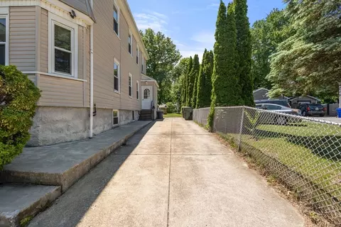 143 Spencer St, Fall River, MA 02721 photo 33