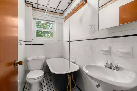 143 Spencer St, Fall River, MA 02721 photo 22