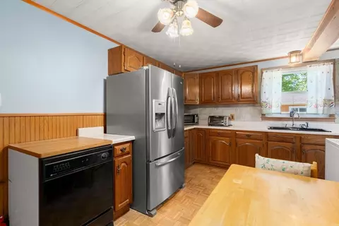 143 Spencer St, Fall River, MA 02721 photo 8