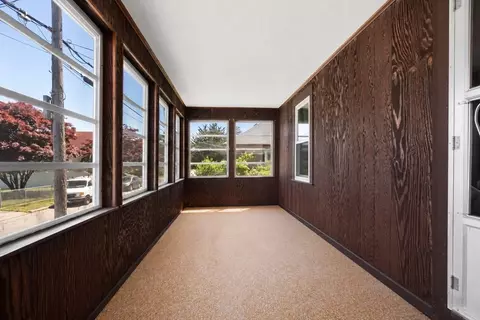 143 Spencer St, Fall River, MA 02721 photo 5