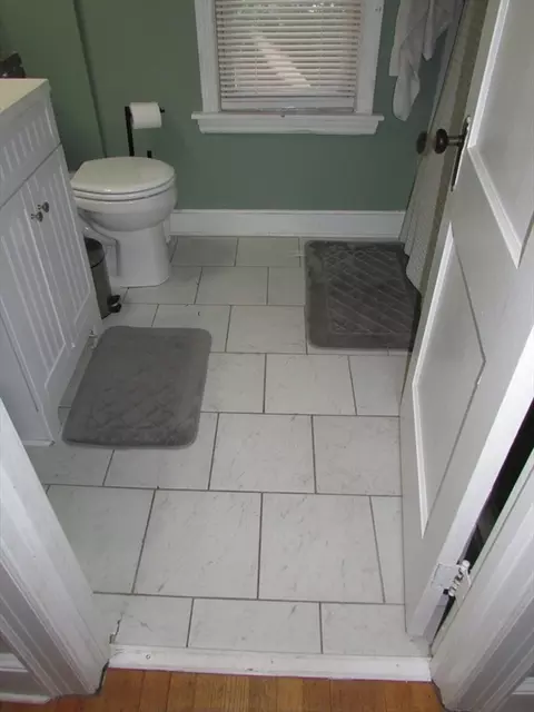 Bath - 20 Fallston St, Springfield, MA 01119 photo 1 of 3