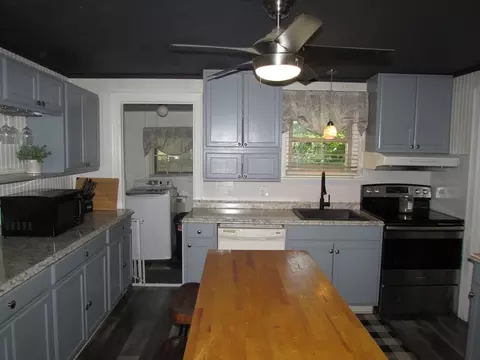 Kitchen - 20 Fallston St, Springfield, MA 01119 photo 3 of 4