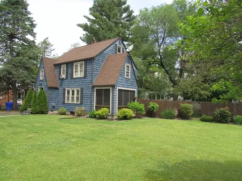 Exterior - 20 Fallston St, Springfield, MA 01119 photo 3 of 9