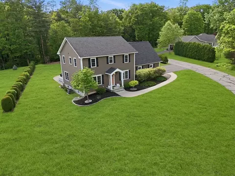 55 Gilbert Rd, Southampton, MA 01073