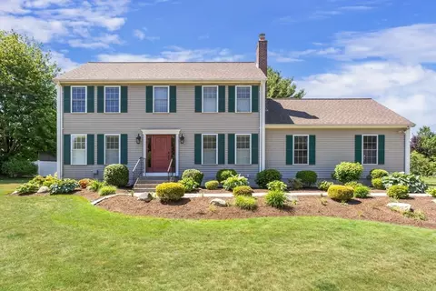 713 Washington St, Franklin, MA 02038