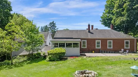 Exterior - 14 Poplar, Danvers, MA 01923 photo 3 of 7