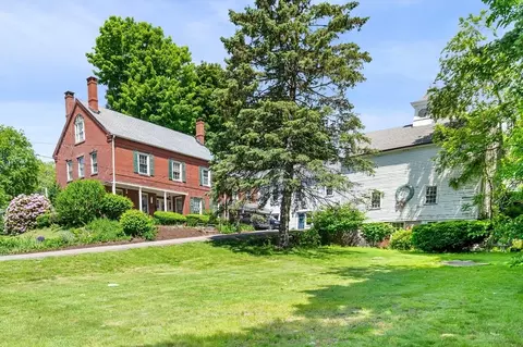 Exterior - 14 Poplar, Danvers, MA 01923 photo 5 of 7