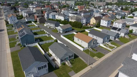 View/Area - 357 County St, Fall River, MA 02723 photo 2 of 2