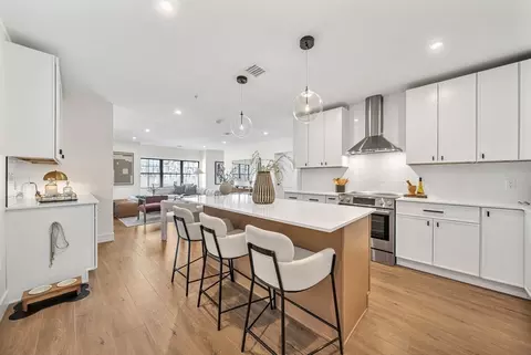 20 Audubon Way #306, Canton, MA 02021