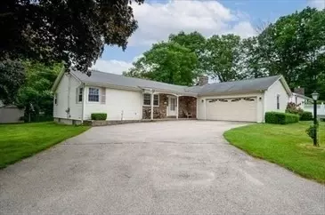 83 Middlesex Ave, Worcester, MA 01604