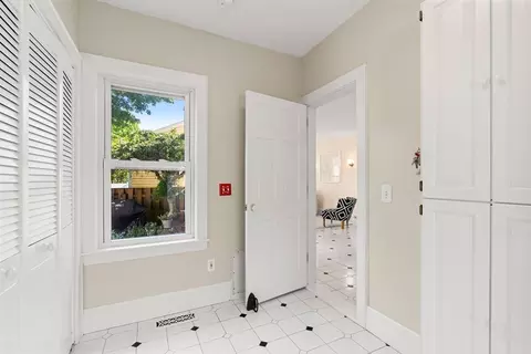 138 Lothrop St, Beverly, MA 01915 photo 16