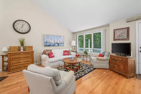 Living - 1 Sandview Ter #1, Mashpee, MA 02649 photo 2 of 6