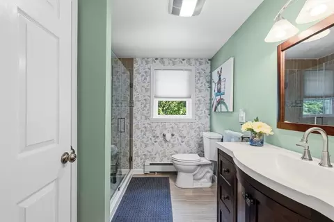 92 Everett St, Somerset, MA 02726 photo 24