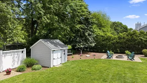 92 Everett St, Somerset, MA 02726 photo 31