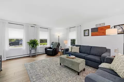 92 Everett St, Somerset, MA 02726 photo 17