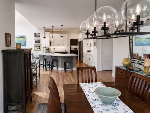 Dining - 15 Beacon St #15, Wareham, MA 02558 photo 2 of 3