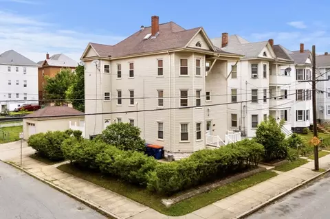 203 Deane St, New Bedford, MA 02746