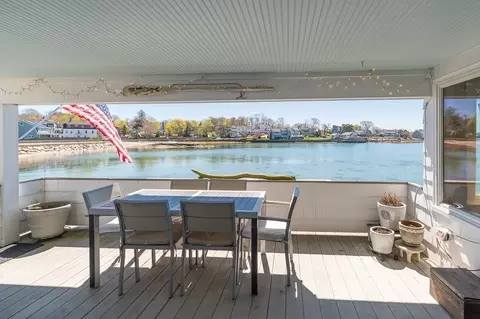 Exterior - 8 Bickford Way, Gloucester, MA 01930 photo 2 of 6
