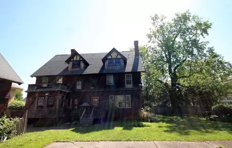 Exterior - 50 Bellevue Ave, Springfield, MA 01108 photo 3 of 5
