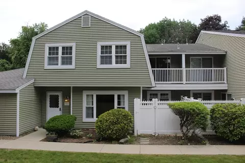 904 Edgebrook Dr #904, Boylston, MA 01505