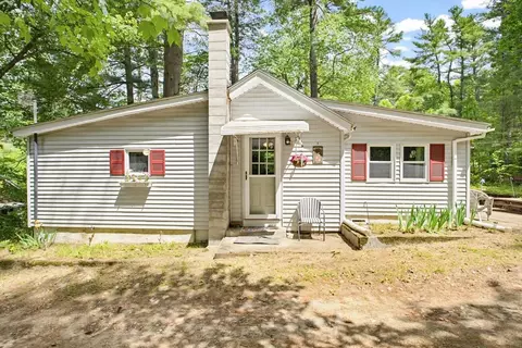 104 Piney Ln, Ludlow, MA 01056