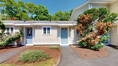 2 Adam St #2, Easton, MA 02375