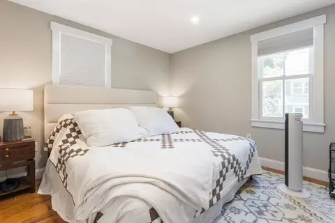 Bedroom - 67-71 North St, Hingham, MA 02043 photo 7 of 10
