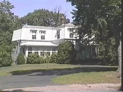 64 Main St, Walpole, MA 02081