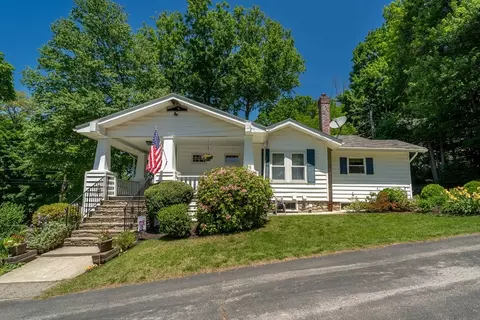20 Drexel St, Worcester, MA 01602