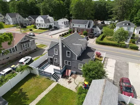 78 West St, Randolph, MA 02368