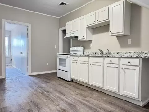 286 Grove St, Fall River, MA 02720 photo 7
