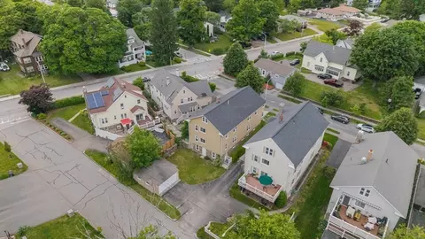 View/Area - 2 Davidson Rd, Worcester, MA 01605 photo 2 of 4