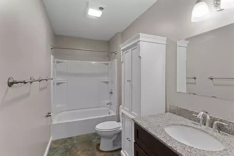 Bath - 2 Davidson Rd, Worcester, MA 01605 photo 2 of 2