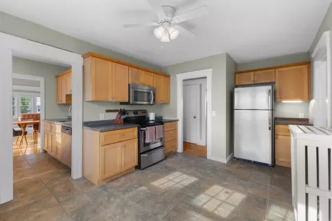 Kitchen - 2 Davidson Rd, Worcester, MA 01605 photo 2 of 5