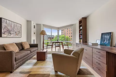 75-83 Cambridge Pkwy #E405, Cambridge, MA 02142