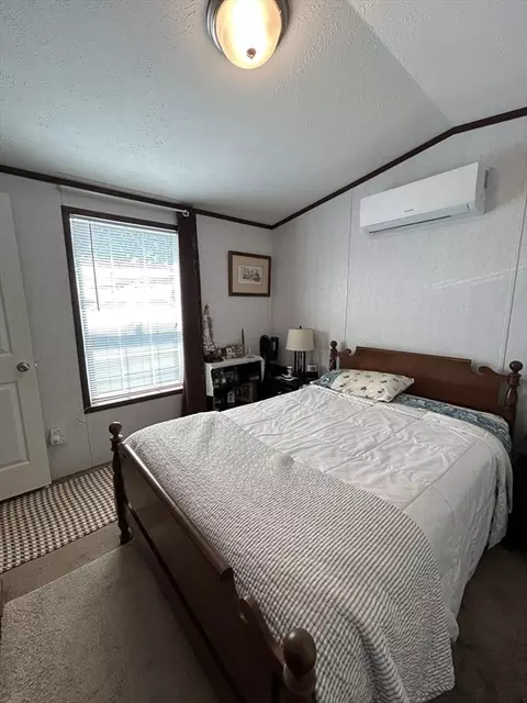 96 Newbury #9B, Danvers, MA 01923