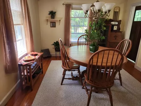 235 Chalmers St, Springfield, MA 01118 photo 13