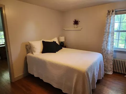 235 Chalmers St, Springfield, MA 01118 photo 22