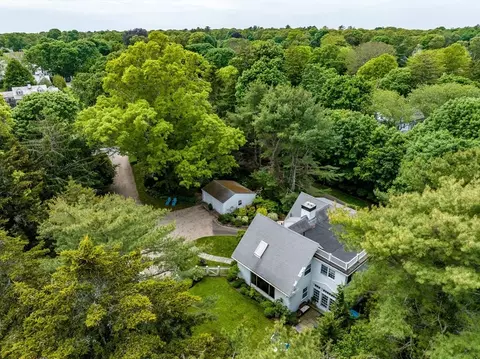 View/Area - 156 E Bay Rd, Osterville, MA 02655 photo 3 of 6