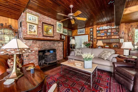 Living - 156 E Bay Rd, Osterville, MA 02655 photo 2 of 8
