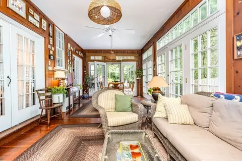 Exterior - 156 E Bay Rd, Osterville, MA 02655 photo 5 of 9