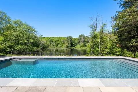 Exterior - 15 Farm St, Dover, MA 02030 photo 13 of 14