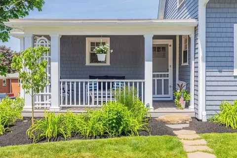 Exterior - 55 Gregory St, Marblehead, MA 01945 photo 2 of 6